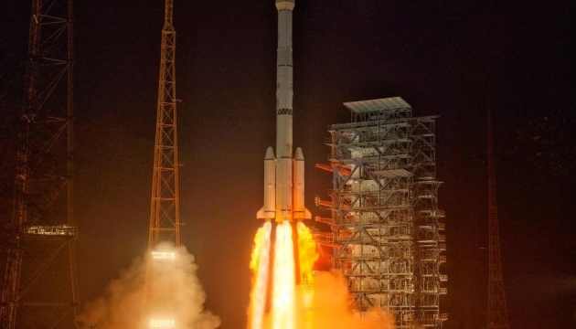 Китай запустив перший метеорологічний супутник нового покоління