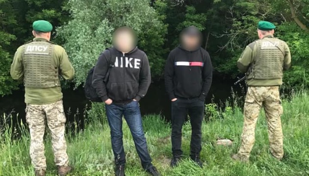 Двоє росіян порушили кордон, щоб «відпочити в Одесі»