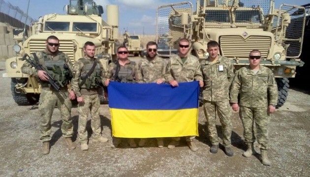 Українські військові повернулися з Афганістану, де допомагали місії НАТО