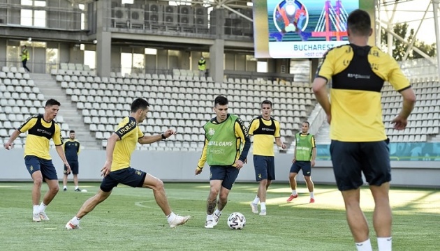 Збірна України змінила стадіон для тренувань в Бухаресті