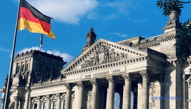 Beziehungen zu Russland: Deutschland muss sich an europäische Politik halten - Abgeordneter des Bundestags