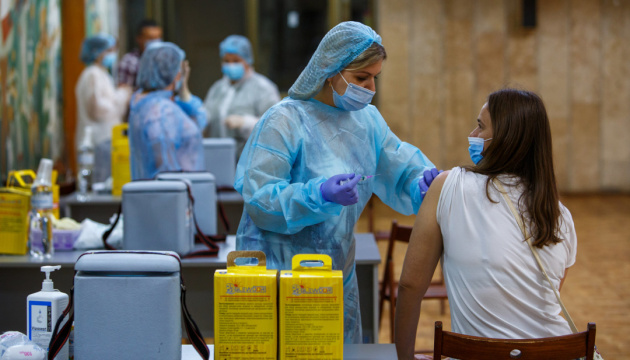 Вчені виявили спільні риси противників COVID-вакцинації