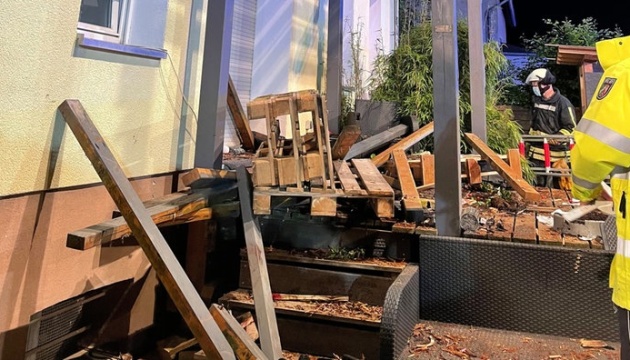 Унаслідок обрушення балкона в Німеччині постраждали дев’ять осіб