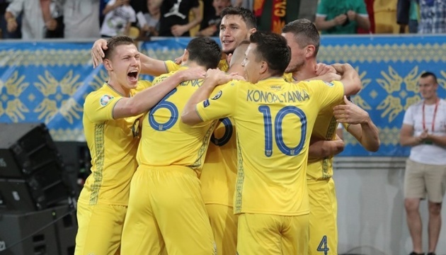 EURO 2020: Selenskyj ermutigt ukrainische Nationalmannschaft zum Spiel gegen Schweden