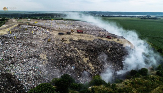 Brand auf Mülldeponie bei Ternopil