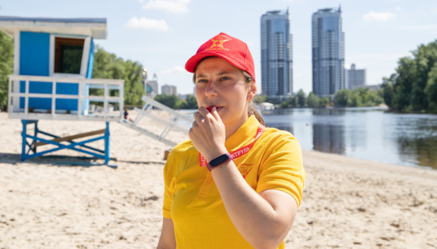 Спека у Києві «закрила» п'ять пляжів – де не можна купатися