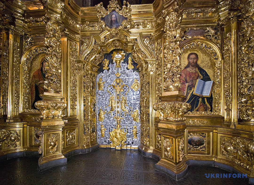 Срібні Царські Врата іконостасу Софіївського собору