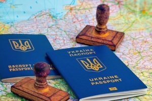 Оформлення українського паспорта у Євросоюзі: МВС планує долучити ще сім країн