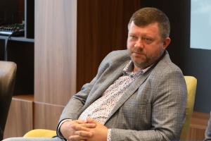 Рада продолжит работу над реформой Конституционного Суда - Корниенко