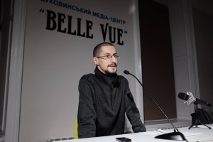 Черновицкий телеканал возглавил аналитик «Украины.ру». Кто такой Святослав Вышинский?