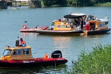 У МЗС розповіли про стан українців, які впали в озеро у Польщі на гелікоптері