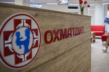 Поранену вибухом гранати дитину з Хмельниччини перевели в Охматдит