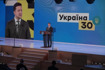 Новые районы, земля и не только: Зеленский рассказал об одной из самых продолжительных реформ