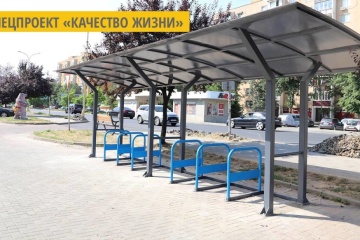 В Ужгороде установили первые крытые велопарковки