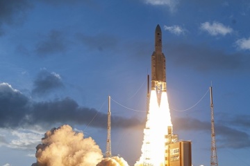 Ракета Ariane 5 вивела на орбіту перепрограмувальний супутник зв'язку