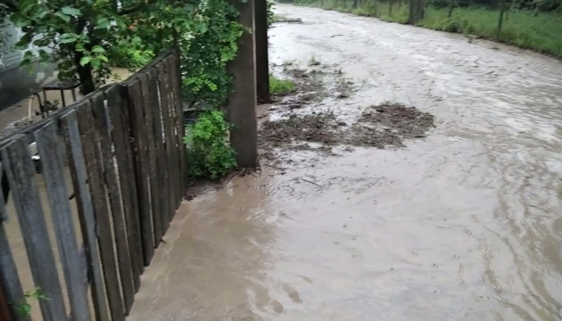 Окупований Крим продовжує «тонути», з берегів можуть вийти дві річки