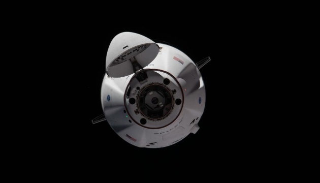 NASA перенесло повернення корабля Dragon на Землю