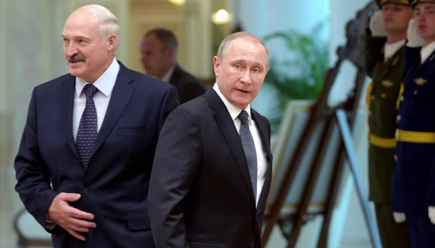 Путіна й Лукашенка притягнуть до відповідальності за воєнні злочини в Україні - Європарламент