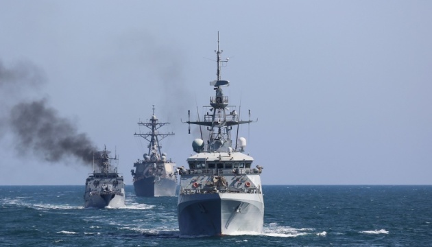 Abwehr von Seeangriff und Schießübungen: Erste Phase von Militärmanöver „Sea Breeze-2021“ auf Hoher See abgeschlossen