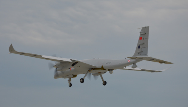 Turkish drone with Ukrainian engine breaks altitude record 