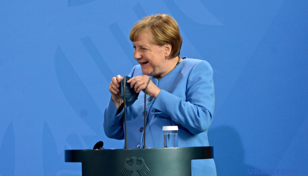 У Меркель на пенсії буде офіс, на який виділятимуть до €56 тисяч на місяць
