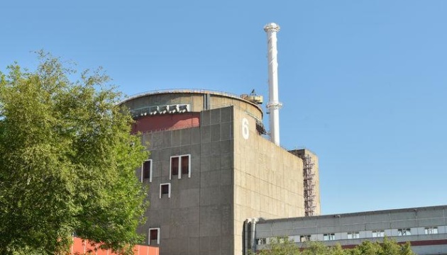 Energoatom: Proyectiles rusos impactan en la central nuclear de Zaporiyia