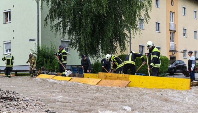 Негода в Європі: під водою опинилися історичні центри двох міст Австрії
