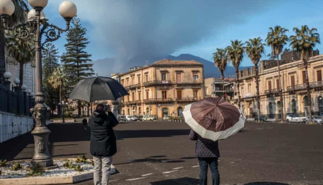 Сицилійські міста — перед загрозою банкрутства через попіл вулкану Етна