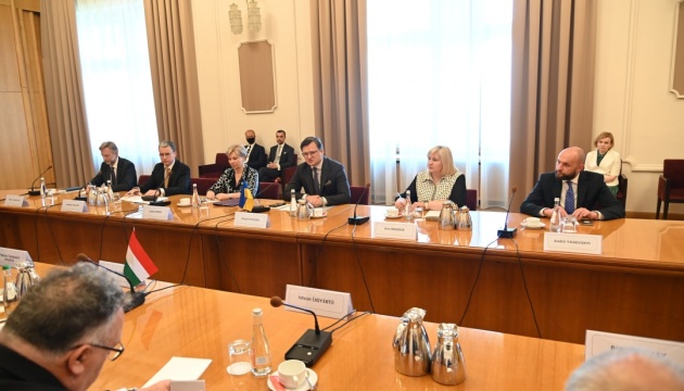 Кулеба - о Nord Stream 2: Украина хочет более сильных формулировок в соглашении США и Германии Кулеба - о Nord Stream 2: Украина хочет более сильных формулировок в соглашении США и Германии