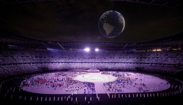 JO Tokyo 2021 : Images incroyables de 1820 drones surplombant le stade olympique JO Tokyo 2021 : Images incroyables de 1820 drones surplombant le stade olympique
