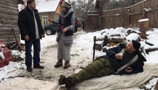 Завершилися зйомки фільму-дебюту Віри Яковенко про жителів «сірої зони»