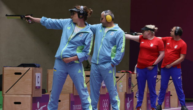 Kostevych y Omelchuk ganan el bronce del evento de equipos mixtos de pistola de aire de 10 m en Tokio