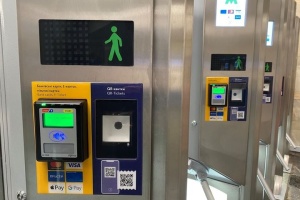 У Києві на станціях метро не працює оплата проїзду банківською карткою