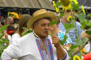 Староста: як обирається, ким затверджується, які має повноваження і кому звітує