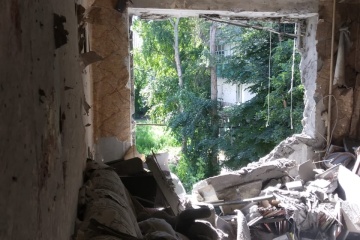 Українська сторона СЦКК показала наслідки обстрілів окупантами Красногорівки