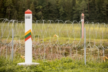 Lithuania officially announces closure of two checkpoints on border with Belarus
