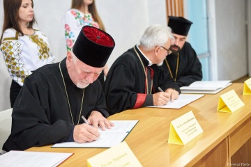 Во Франковске священники будут преподавать христианскую этику в школах