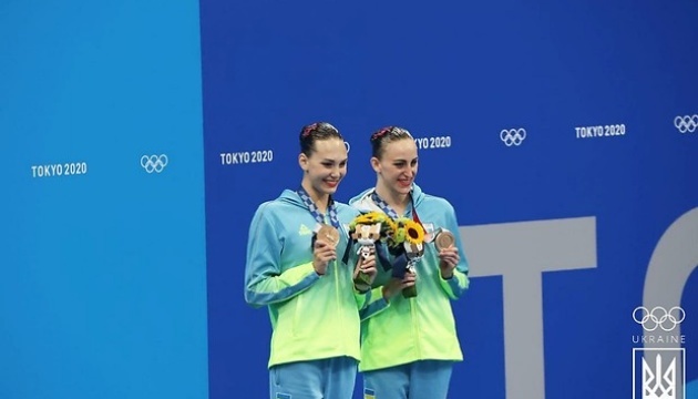 JO 2021 : les Ukrainiennes Marta Fiedina et Anastasiya Savchuk remportent le bronze en natation artistique