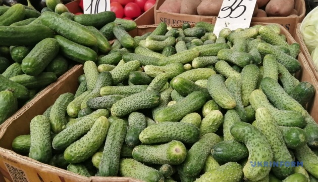 В Україні подорожчали огірки, ціни на томати - знизилися