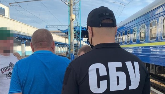 У Києві на вокзалі затримали експосадовця Укрзалізниці, який переховувався від слідства
