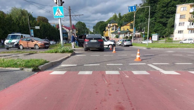 BMW збив водія самоката у Львові, потерпілий - у реанімації
