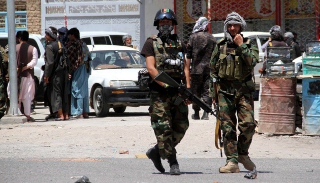 Таліби захопили афганську тюрму і випустили в'язнів