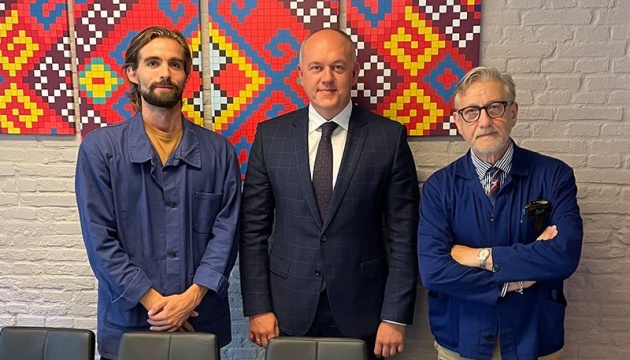 Посол України в Данії зустрівся з дансько-українським художником та архітектором