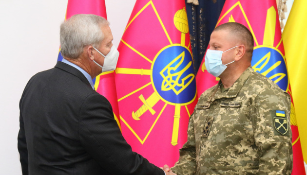 Commander-in-Chief Zaluzhny meets with adviser of NATO Representation to Ukraine