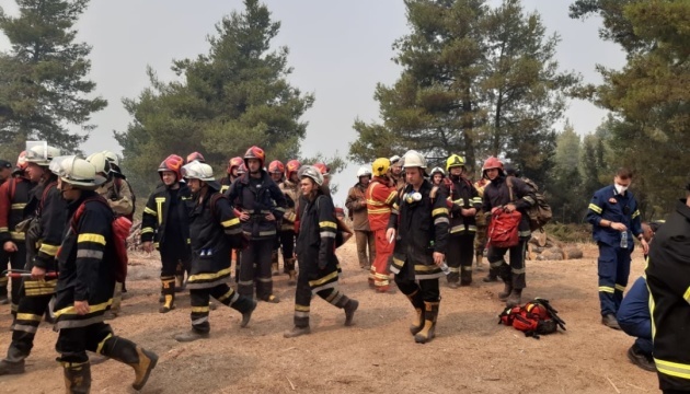 Ukrainian rescuers in Greece engaged in firefighting near North Evia’s Ellinika