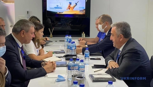 IDEF 2021: Urusky, Turkish Space Agency head discuss cooperation in space sector