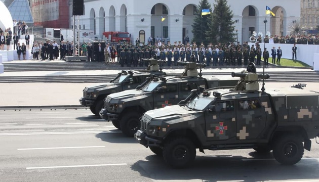Бронированные «Казаки», «Нептун» и Javelin - военный парад на Крещатике