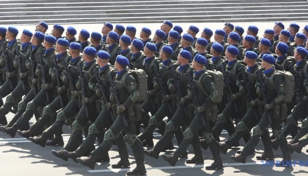 В Україні планують затвердити стратегію переходу від військової служби до цивільного життя