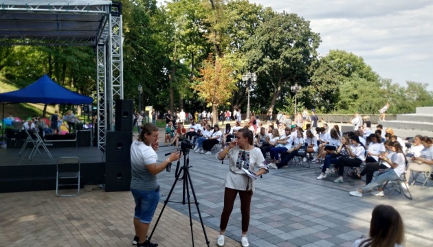 «Живий словник Незалежності»: на Володимирській гірці у Києві провели фестиваль
