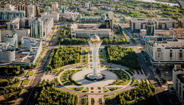 Столиці Казахстану офіційно повернули колишню назву